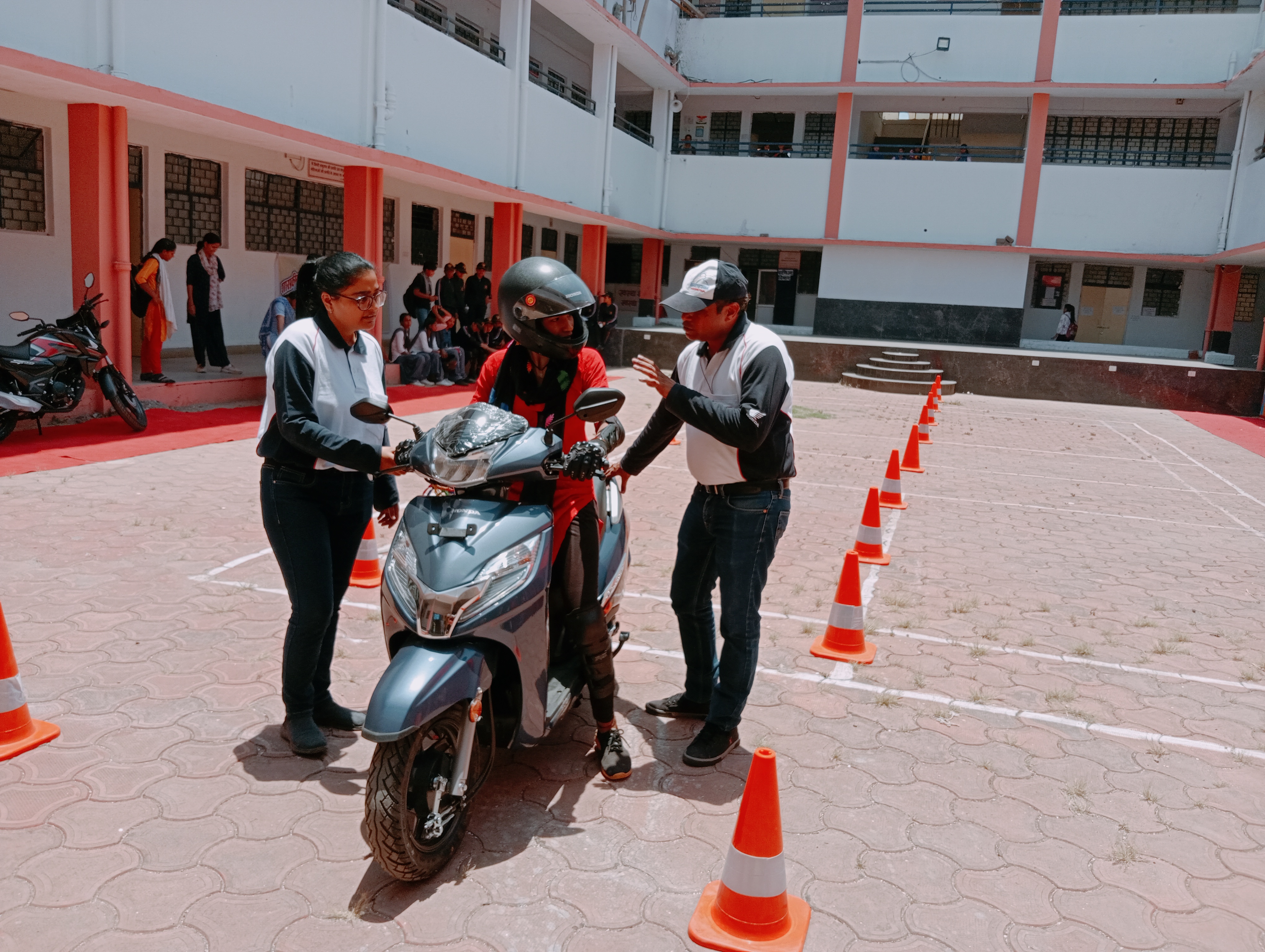 Honda Motorcycle & Scooter India conducts  Road Safety Awareness Campaign in Vidisha, Madhya Pradesh